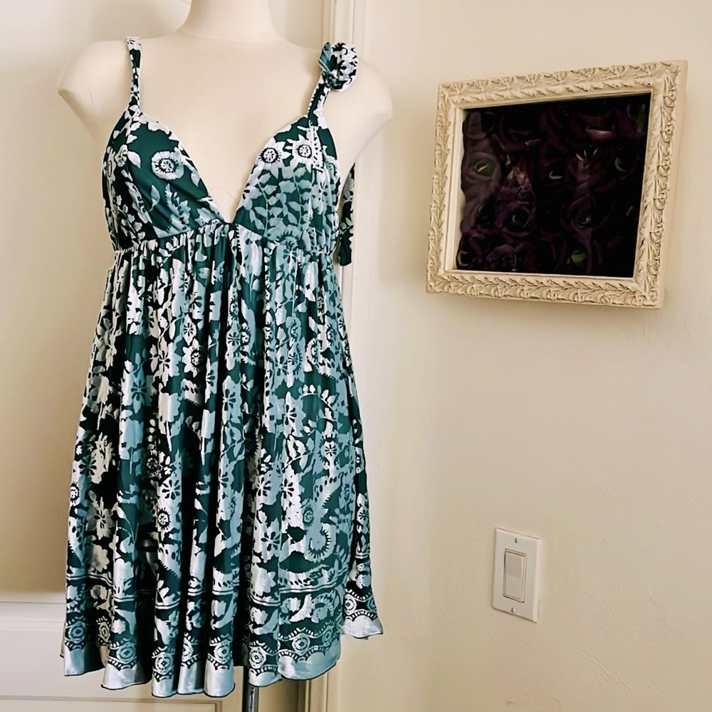 Free People / New~Sundress / Icy Green & White - Picture 3 of 12